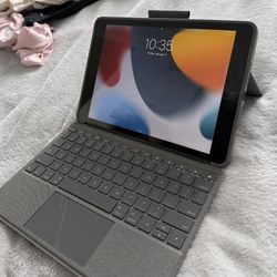 ipad with keyboard case 