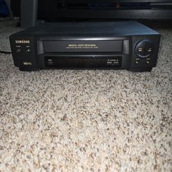Samsung VHS  VCR."CHECK OUT MY PAGE FOR MORE DEALS "
