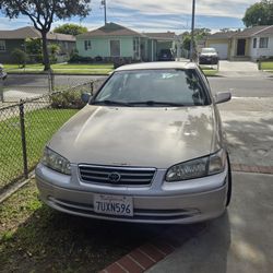 2000 Toyota Camry