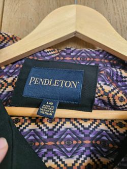 Pendleton Women’s L Black Hooded Jacket L