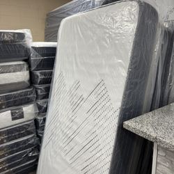 12” MEMORY FOAM MATTRESSES 