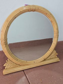 Dresser mirror FREE