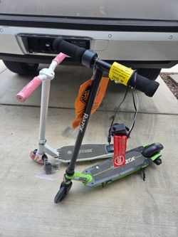 Razor E90 Electric Scooter Green 2 scooters for $40