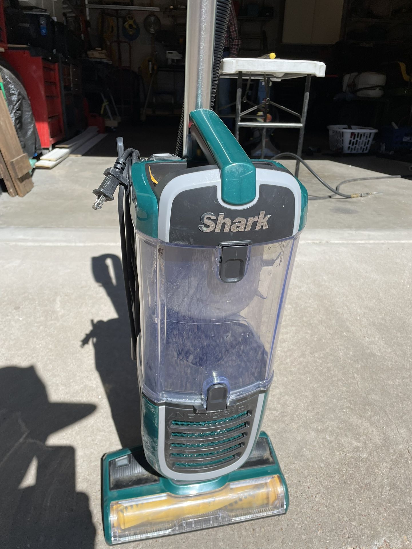 Shark Navigator Vacuum*3