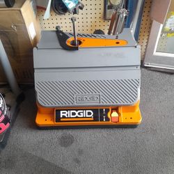 Ridgid Belt Isolating Spindle Sander