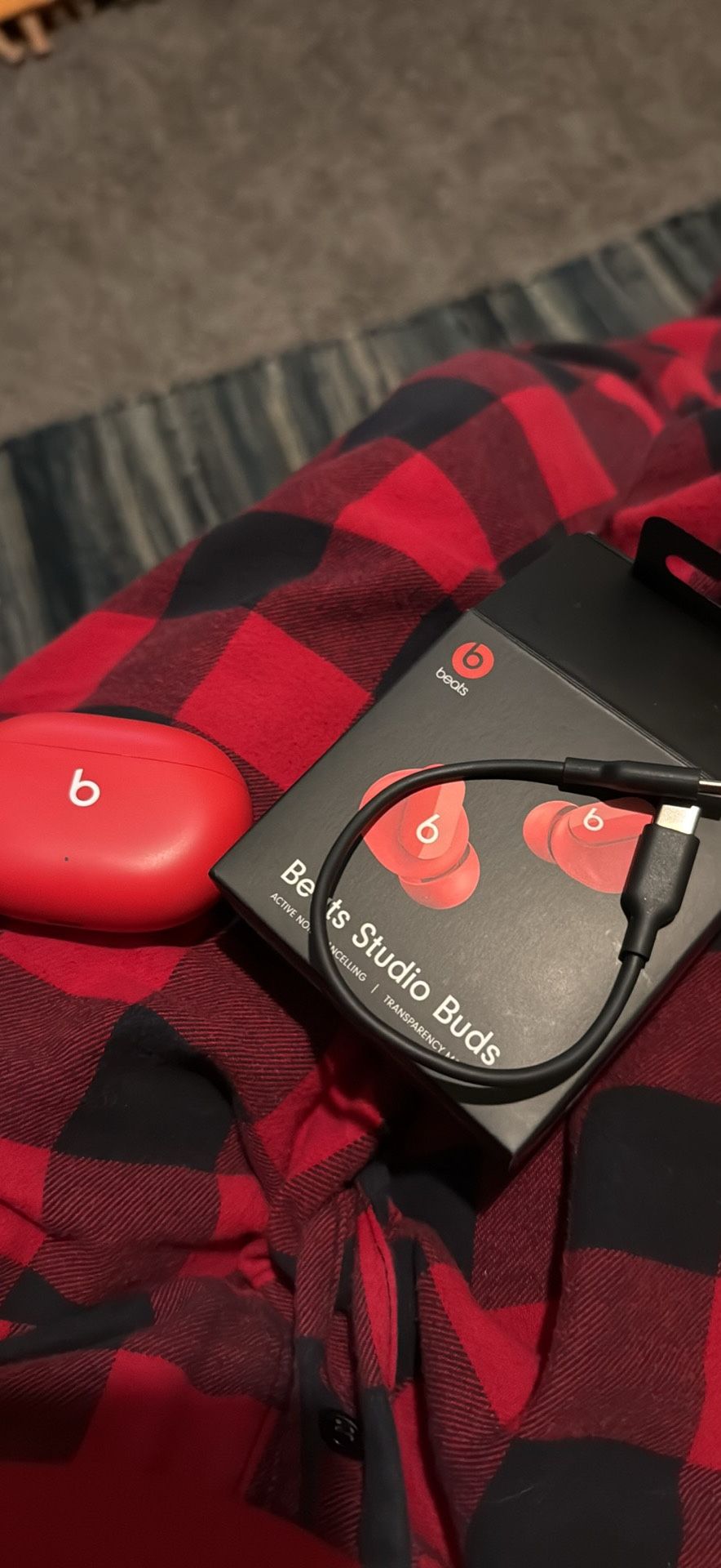 Beats Studio Buds. 
