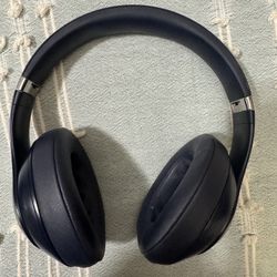 Beats Studio 3 Wireless noise cancellation Headphones 