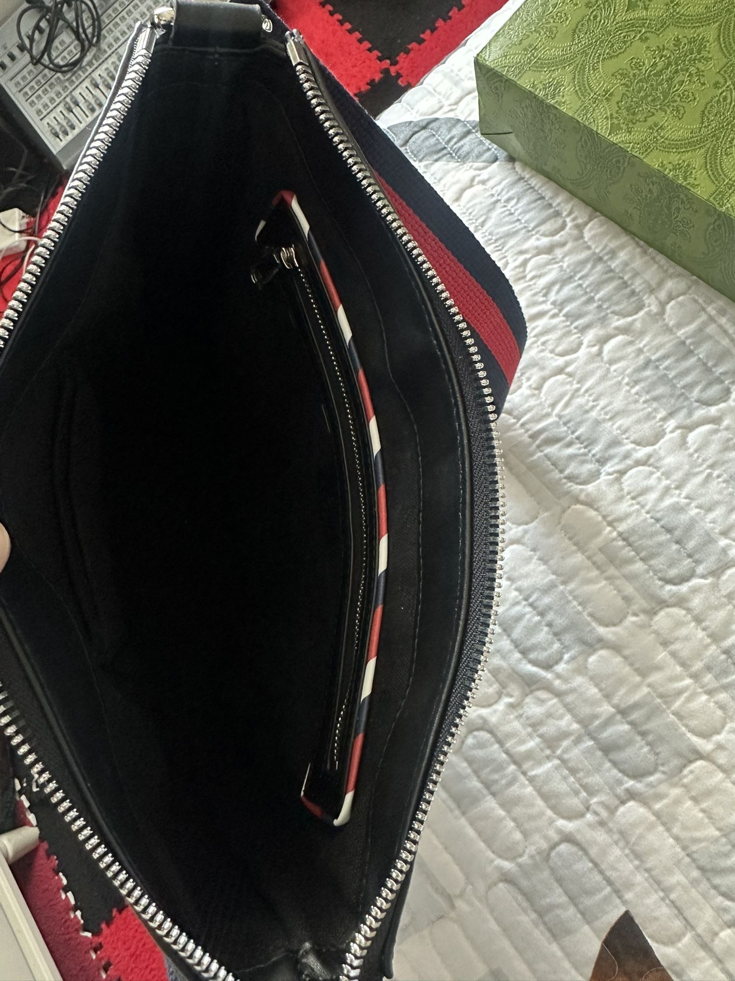 Real Gucci Messenger bag