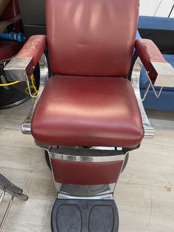 Pibb chairs