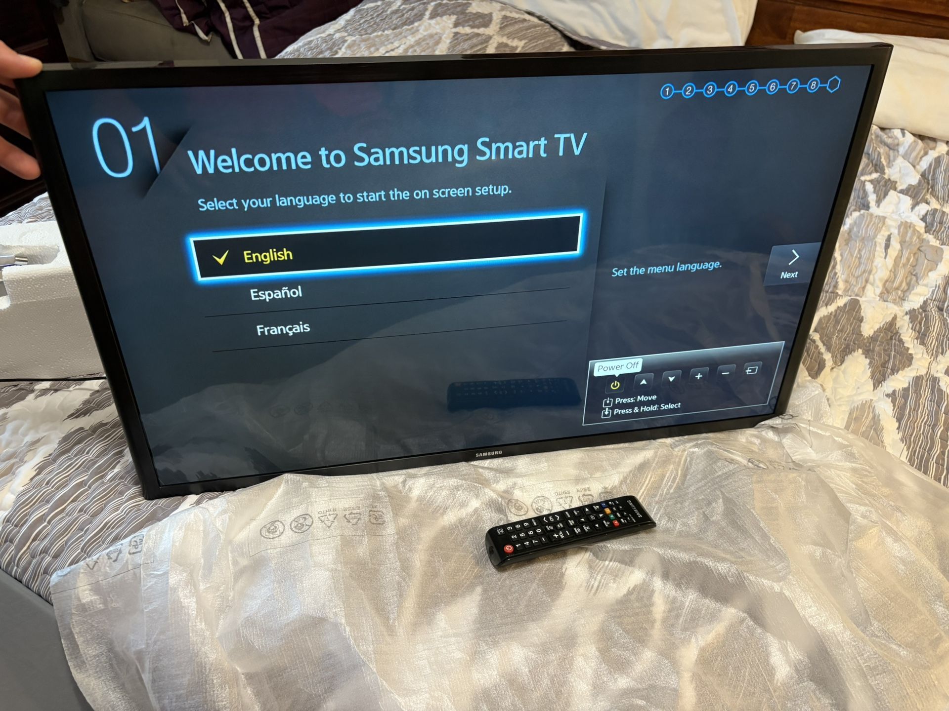 32” Samsung Smart TV