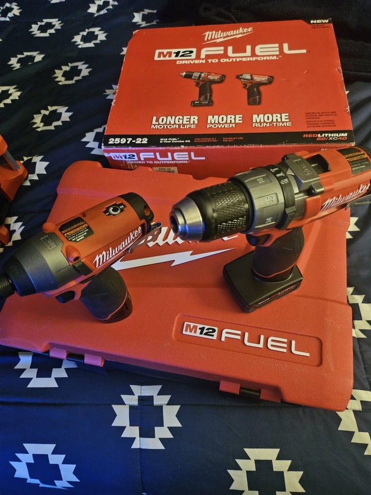 Milwaukee M12 Fuel Drill & Impact Driver 