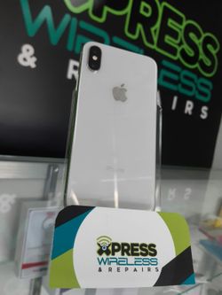 iPhone X 64 GB - Factory Unlocked - Excellent Condition - SOMOS TIENDA