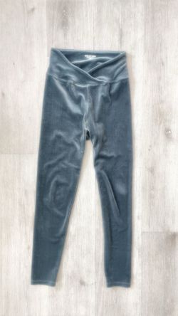 Year of Ours leggings.