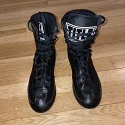 Boxing shoes