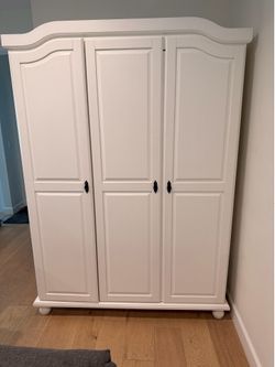 Farmhouse Armoire! Lightly Used! $200!