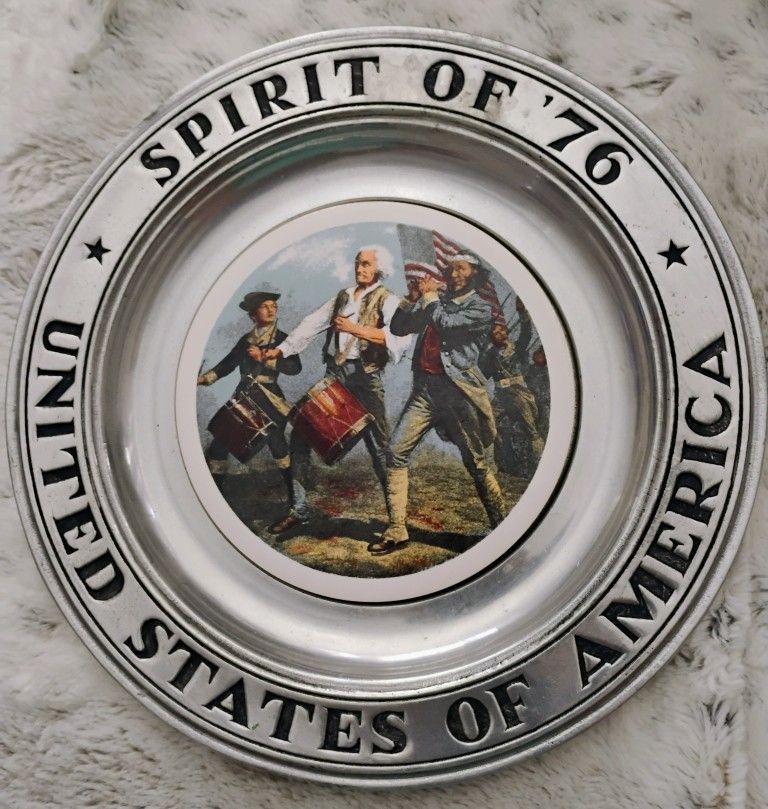 SPIRIT OF '76 UNITED STATES OF AMERICA Wilton/Columbia, Pa 1976 Pewter Plate. Condition is Used.