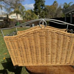 Magazine/Book Holder Rack