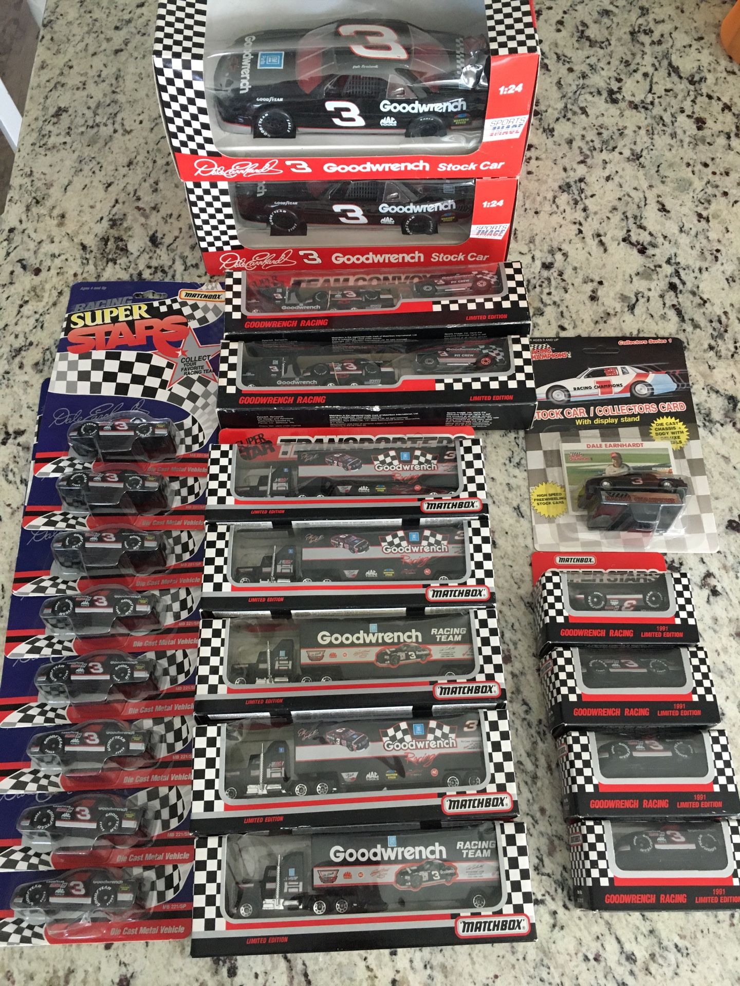 Dale Earnhardt Senior Die Cast And Matchbox Car Collection, Includes All 22  Pieces