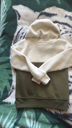 Two-Tone Pullover Hoodie