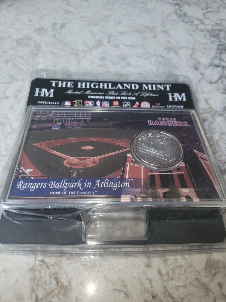 HIGHLAND MINT MINTAGE OF 5000 Texas Rangers Arlington Texas Staduim MLB