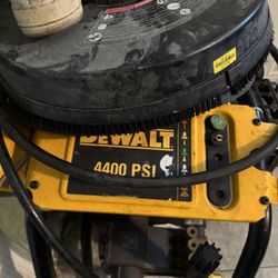 4400 Psi Pressure Washer 