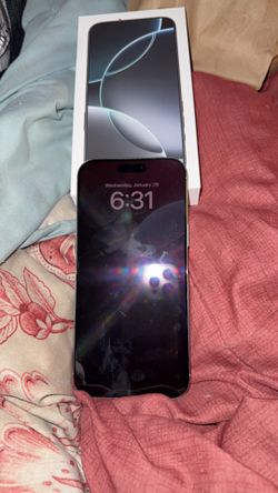 BRAND NEW iPhone 16 Pro Max 256 GB Never Used