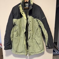 Columbia Women Jacket Size : L