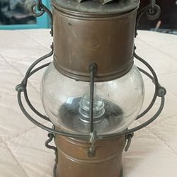 Antique Brass Onion Ship Railway Oil Lantern With Chimney, Metal Cage & New Burner No Smells 