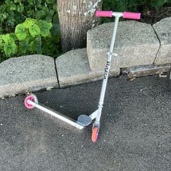 Razor Scooter- Pink Color 