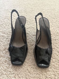🖤 Title: “Step Into Style for Just $5!”