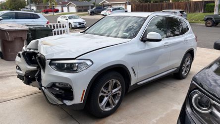 2019 BMW X3 Sdrive30i V6 103K Miles Has Damage