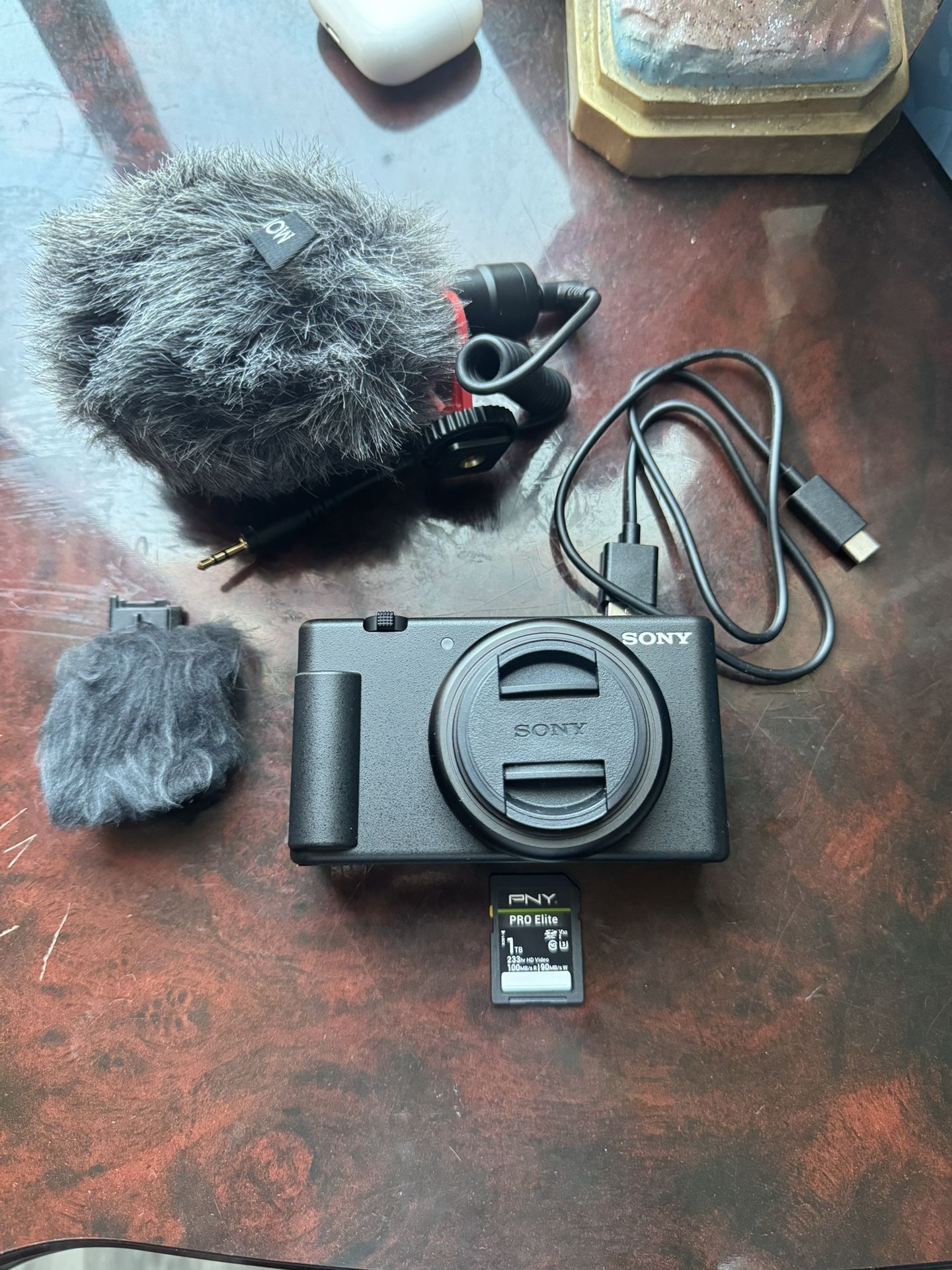 Sony ZV1F Digital Camera for Sale in Anaheim, CA OfferUp