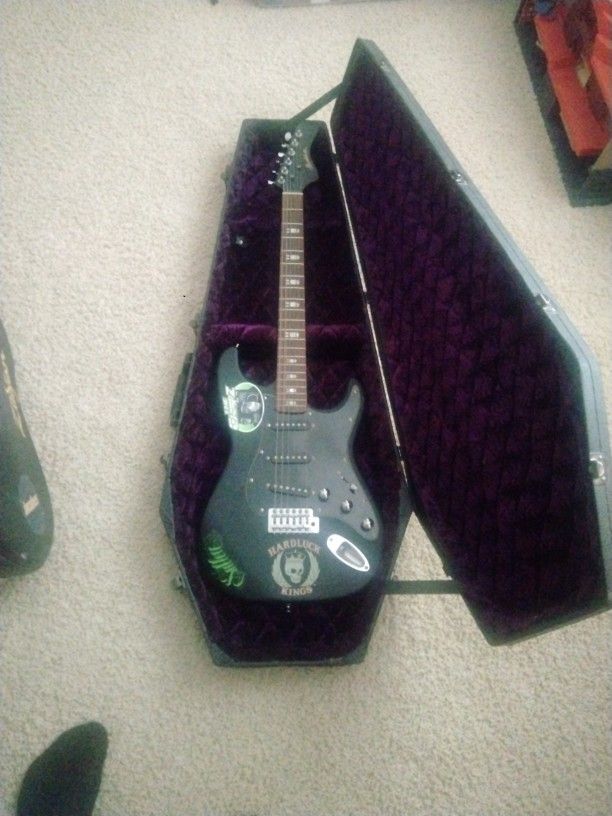 Bombshell Guitar 