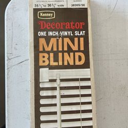 Window Blinds W=36" L=64". Ivory Color.