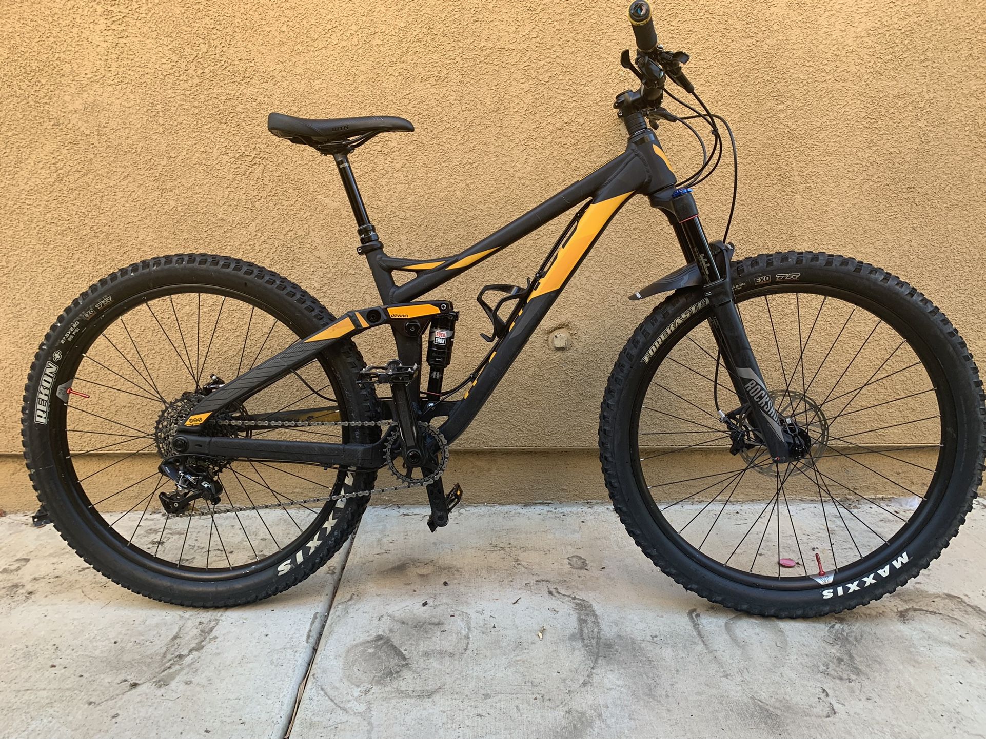 Devinci Hendrix 27.5 - Small