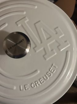 LE CREUSET DODGER MLB DUTCH OVEN