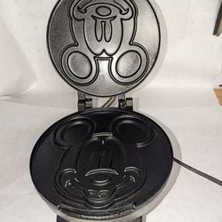 Disney Classic Waffle Maker