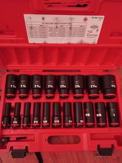 Milwaukee 1/2 inch impact sockets