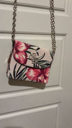 GUESS Chic Shine mini crossbody bag floral