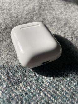 Apple AirPods 