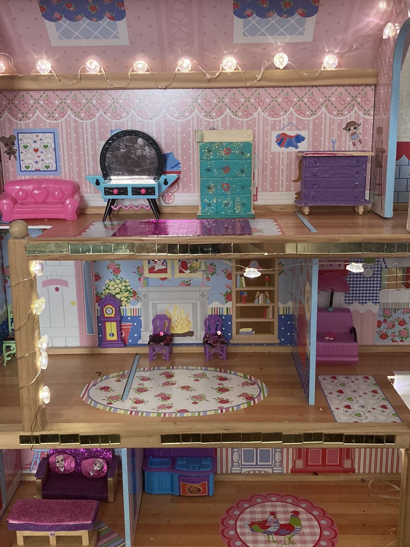 Doll House Not Free Make Offer