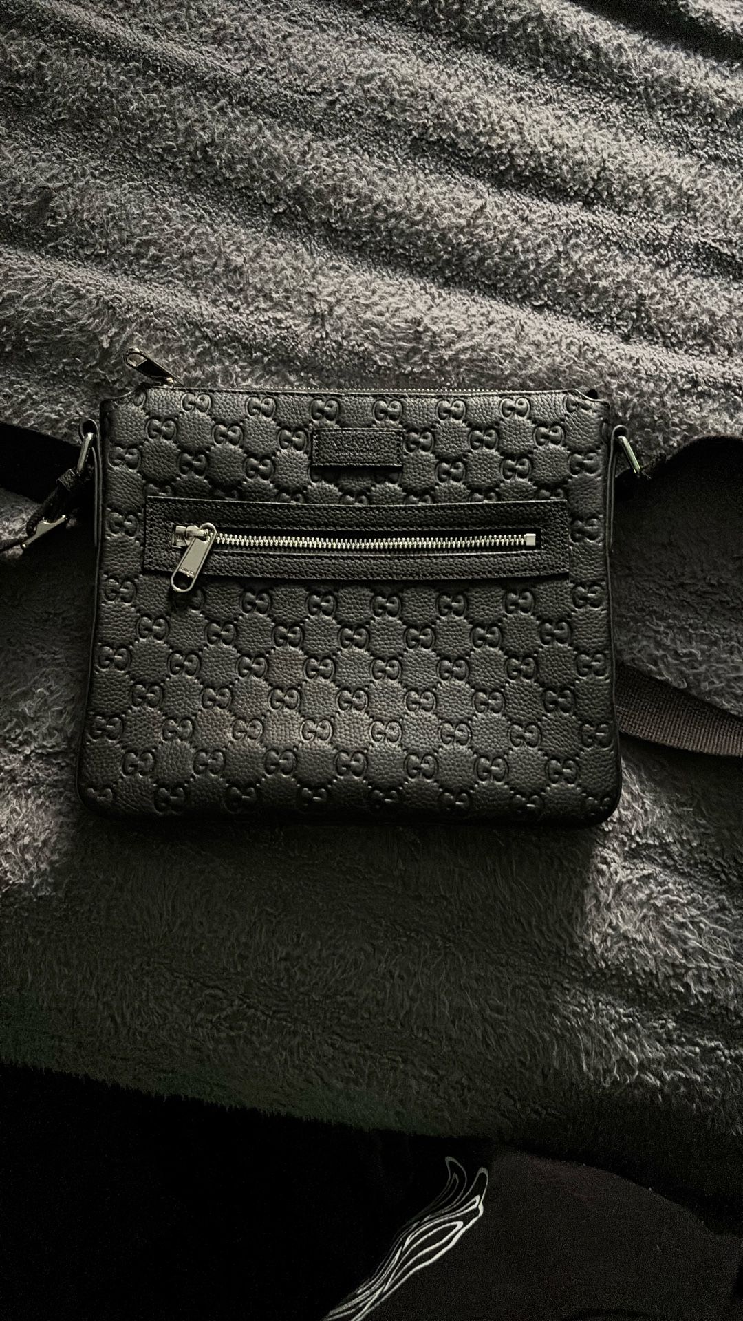 gucci messenger bag