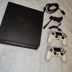 PS4 Slim