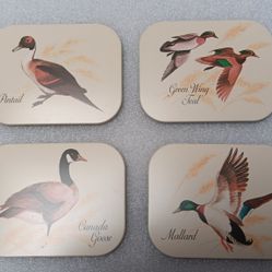 Avon coaster  (set a 4)