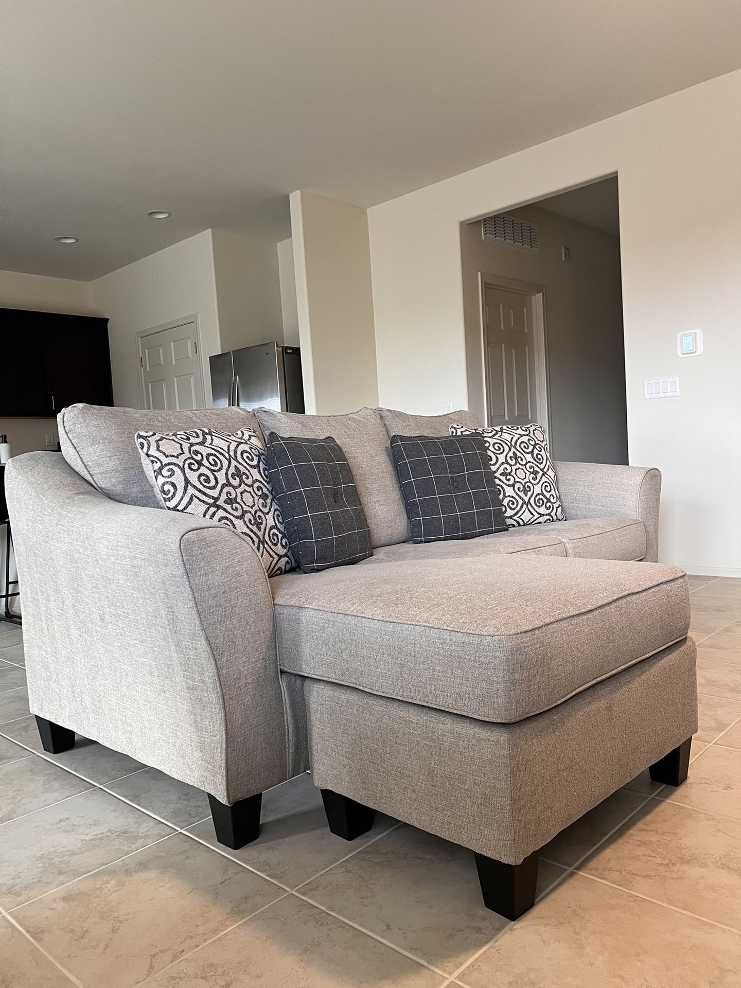 Ketrel Sofa Chaise