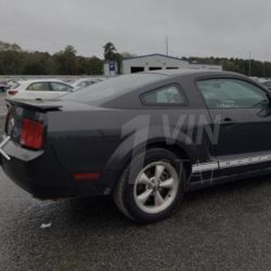 05-09 FORD MUSTANG TRANSMISSION 95k Miles  