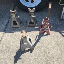 Car jacks