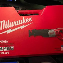 Milwaukee Sawzall Recip Saw Kit 6519-31