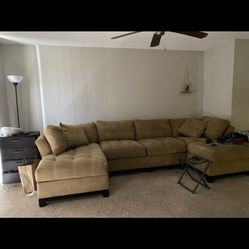 Big Family Couch NEED GONE ASAP
