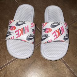 Size 5 Nike Slides